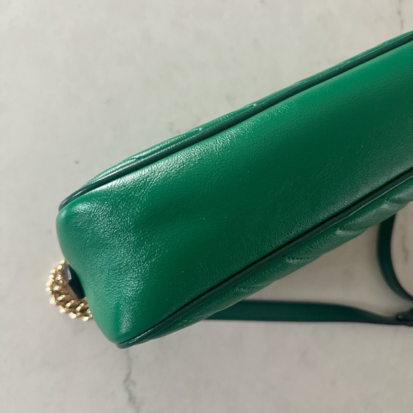 Authentic Gucci Marmont GG Green Gold Camera Bag Small - Picture 6 of 6